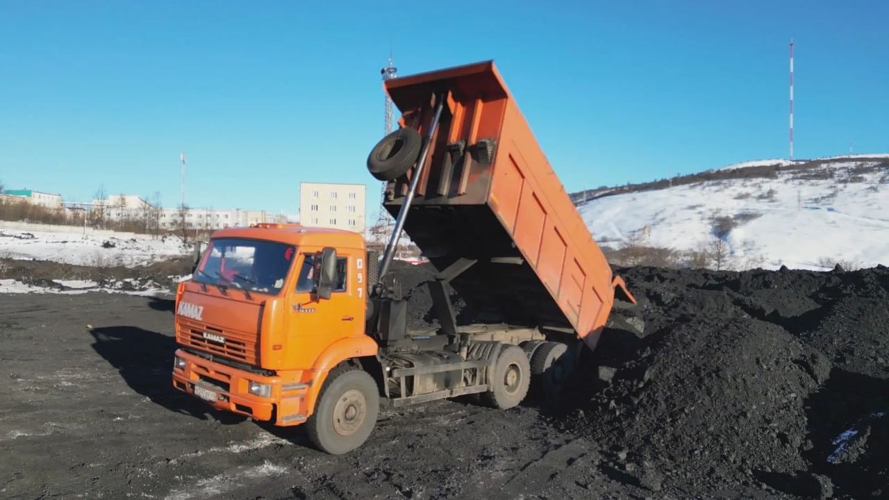 Более 224 тысяч тонн угля доставят на Магаданскую ТЭЦ в 2026 году
