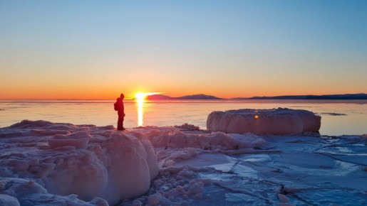 � �������, 20 �����, � ����������� ������� �� ��������� ��������������� ����, � ����������� ������� - ���� � ����������