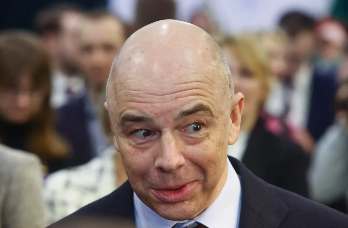 Минфин предлагает ограничить внесение наличных через банкоматы