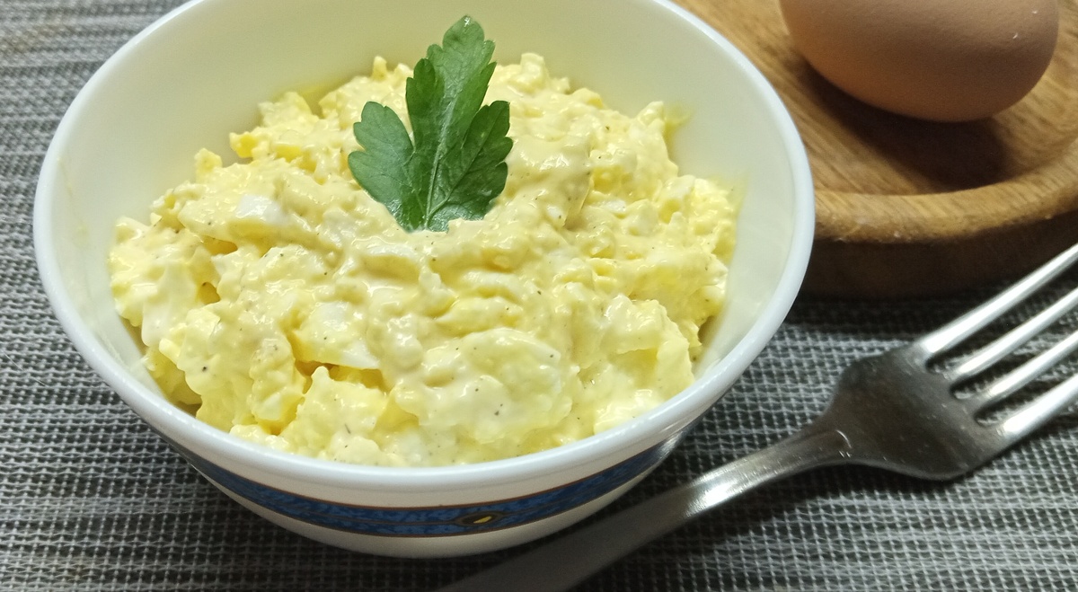 Незабываемая яичная намазка с чесноком для вашего стола