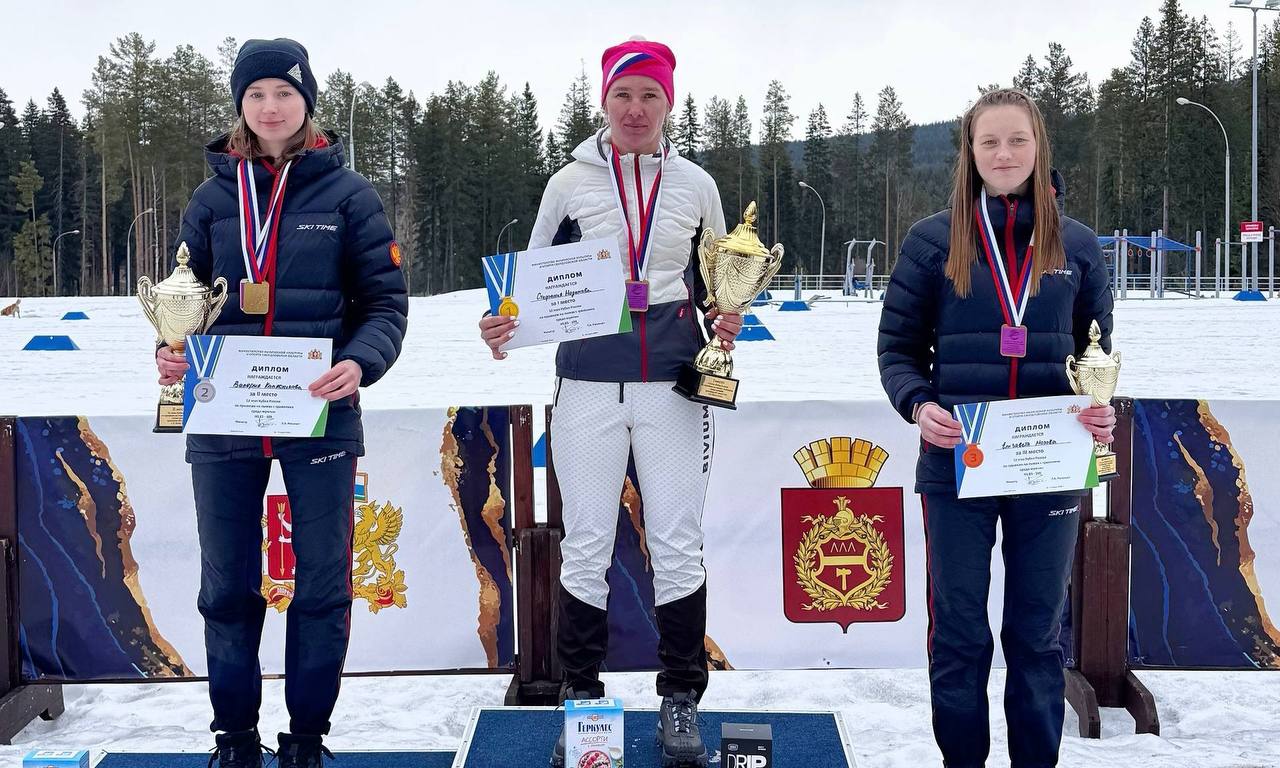 Лариса Поликанова: Магаданские летающие лыжницы ярко завершили зимний сезон Лариса Поликанова: Магаданские летающие лыжницы ярко завершили зимний сезон