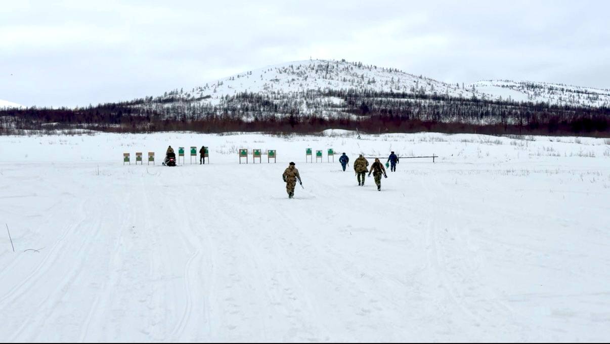 Сергей Носов: Уважаемые сотрудники, военнослужащие и ветераны федеральной службы войск национальной гвардии Российской Федерации! Сергей Носов: Уважаемые сотрудники, военнослужащие и ветераны федеральной службы войск национальной гвардии Российской Федерации!