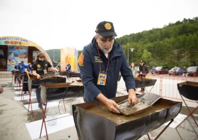 Соревнования по промывке золота «Старательский фарт» проведут в 10-й раз в Магаданской области