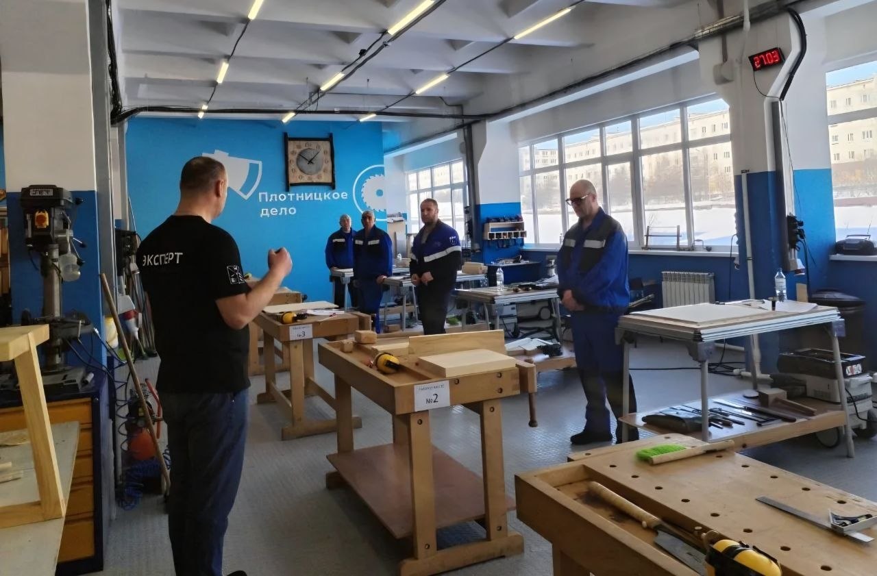 Ветераны СВО показали свое мастерство в столярном деле и сварочных технологиях на «Абилимпиксе» Ветераны СВО показали свое мастерство в столярном деле и сварочных технологиях на «Абилимпиксе»