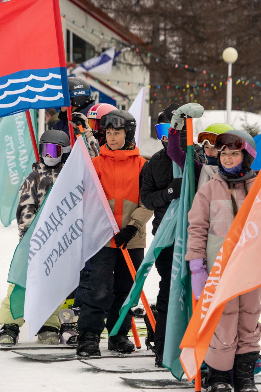 Этапы Кубка России по сноуборд-кроссу торжественно открыли в Магадане Этапы Кубка России по сноуборд-кроссу торжественно открыли в Магадане