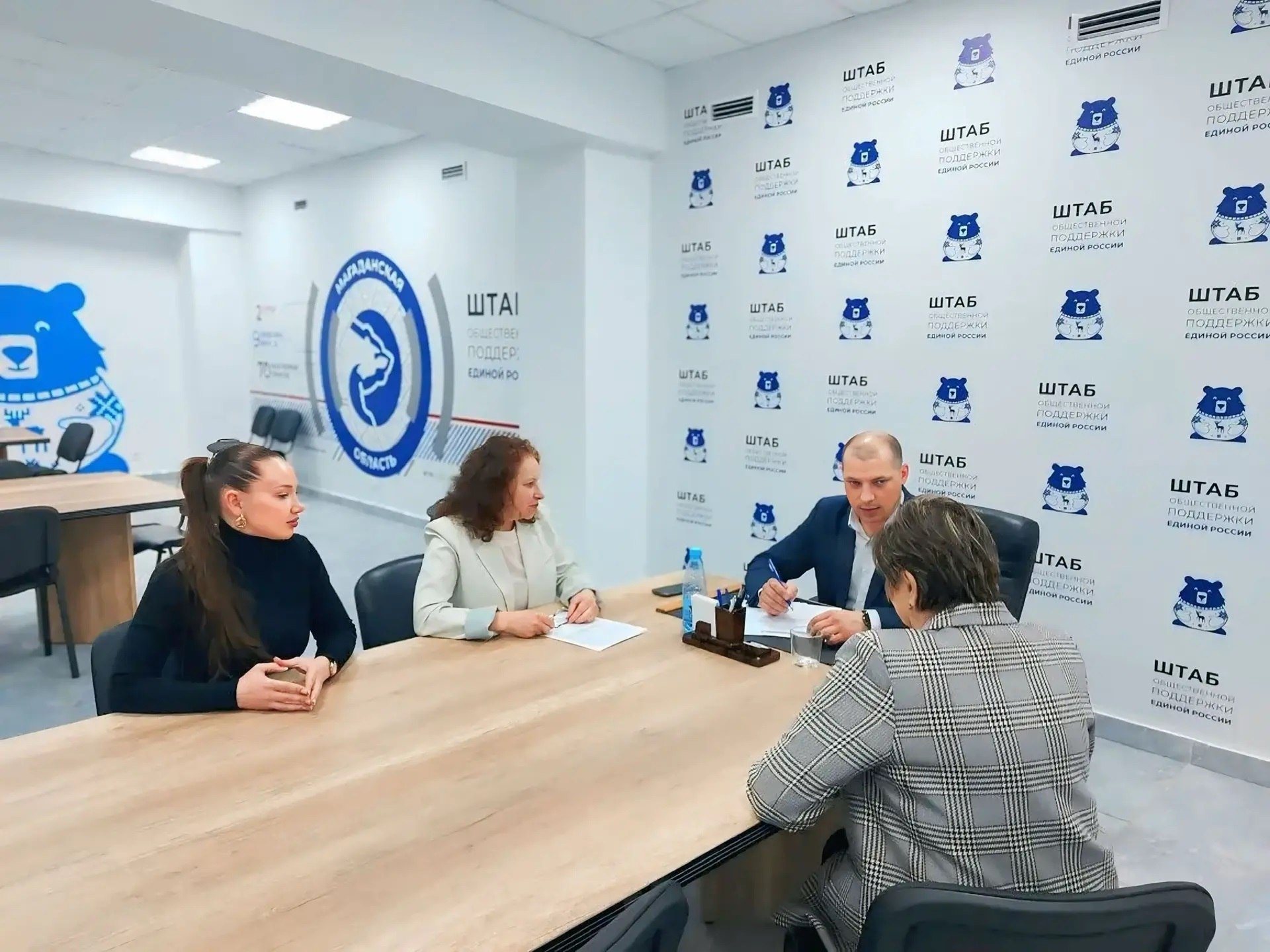 В областном центре до 4 апреля продолжается неделя приёмов граждан по вопросам жилищнокоммунального хозяйства, организованная партией «Единая Россия»