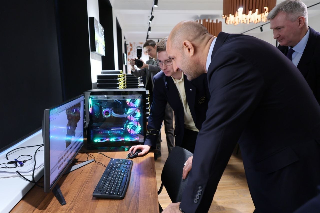 Артём Жога: Поздравляю всех геологов и ветеранов профессии с праздником! Артём Жога: Поздравляю всех геологов и ветеранов профессии с праздником!