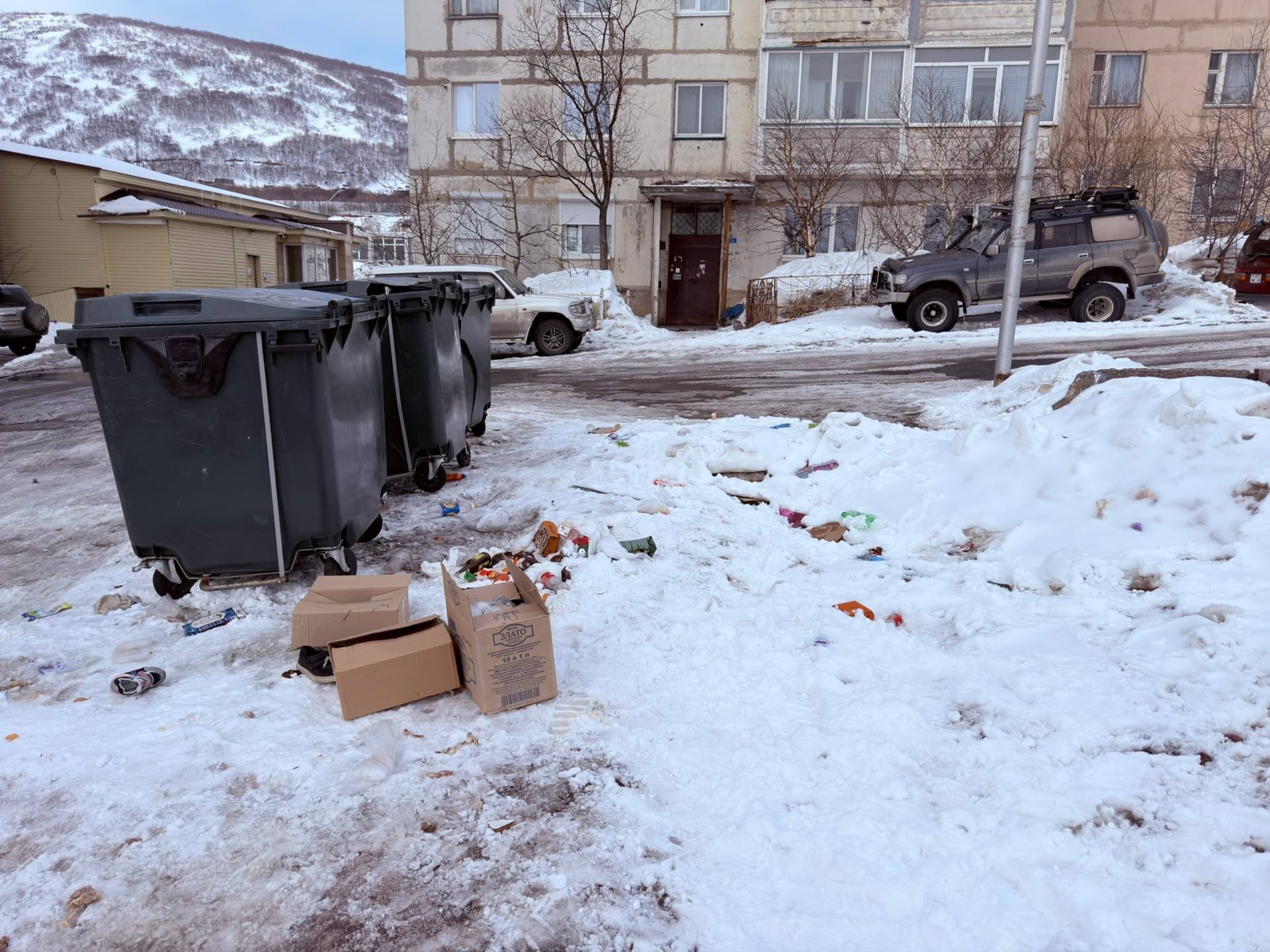 По результатам встречи председателя Магаданской городской Думы, депутата партии «Единая Россия» Сергея Смирнова с жителями микрорайона Нагаево на базе 21-й школы наиболее острая проблема выявлена у дома № 25/21 по улице... По результатам встречи председателя Магаданской городской Думы, депутата партии «Единая Россия» Сергея Смирнова с жителями микрорайона Нагаево на базе 21-й школы наиболее острая проблема выявлена у дома № 25/21 по улице...