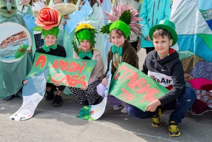 ������� � 10-� ��� ������������� � �������� ������ ���