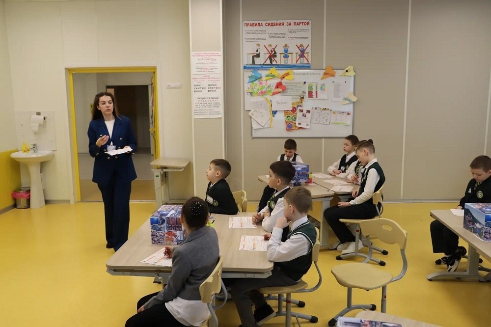 В Магадане стартовали региональные этапы Всероссийских конкурсов «Учитель года России – 2026» и «Воспитатель года России – 2026» В Магадане стартовали региональные этапы Всероссийских конкурсов «Учитель года России – 2026» и «Воспитатель года России – 2026»