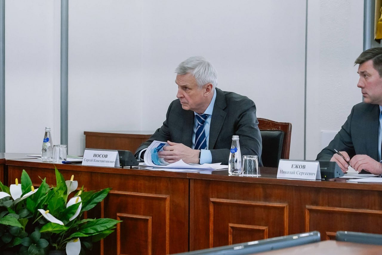 Юрий Трутнев: Земля должна приносить пользу тем, кто на ней работает Юрий Трутнев: Земля должна приносить пользу тем, кто на ней работает