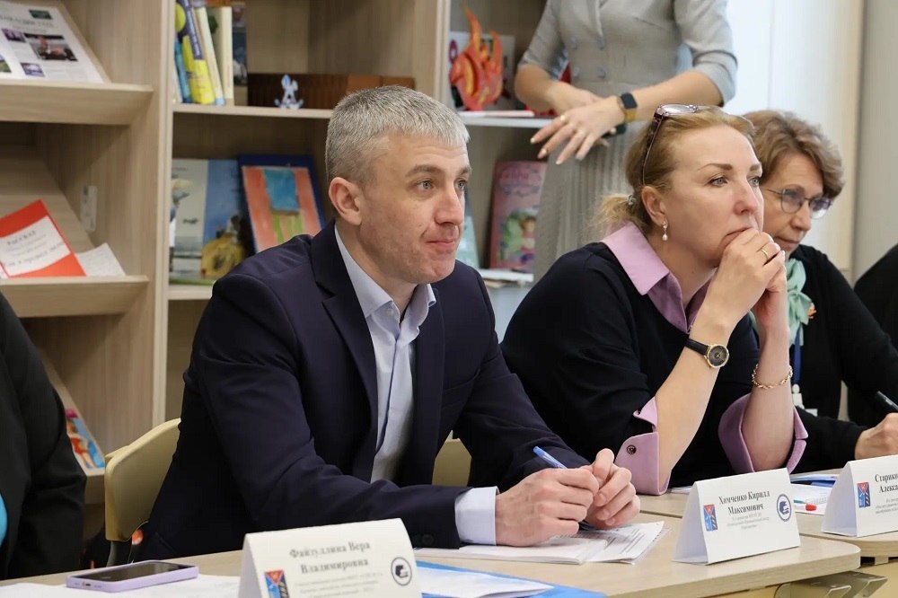 В Магадане стартовали региональные этапы Всероссийских конкурсов «Учитель года России – 2026» и «Воспитатель года России – 2026» В Магадане стартовали региональные этапы Всероссийских конкурсов «Учитель года России – 2026» и «Воспитатель года России – 2026»