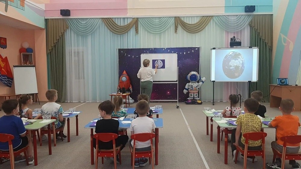 В Магадане стартовали региональные этапы Всероссийских конкурсов «Учитель года России – 2026» и «Воспитатель года России – 2026» В Магадане стартовали региональные этапы Всероссийских конкурсов «Учитель года России – 2026» и «Воспитатель года России – 2026»