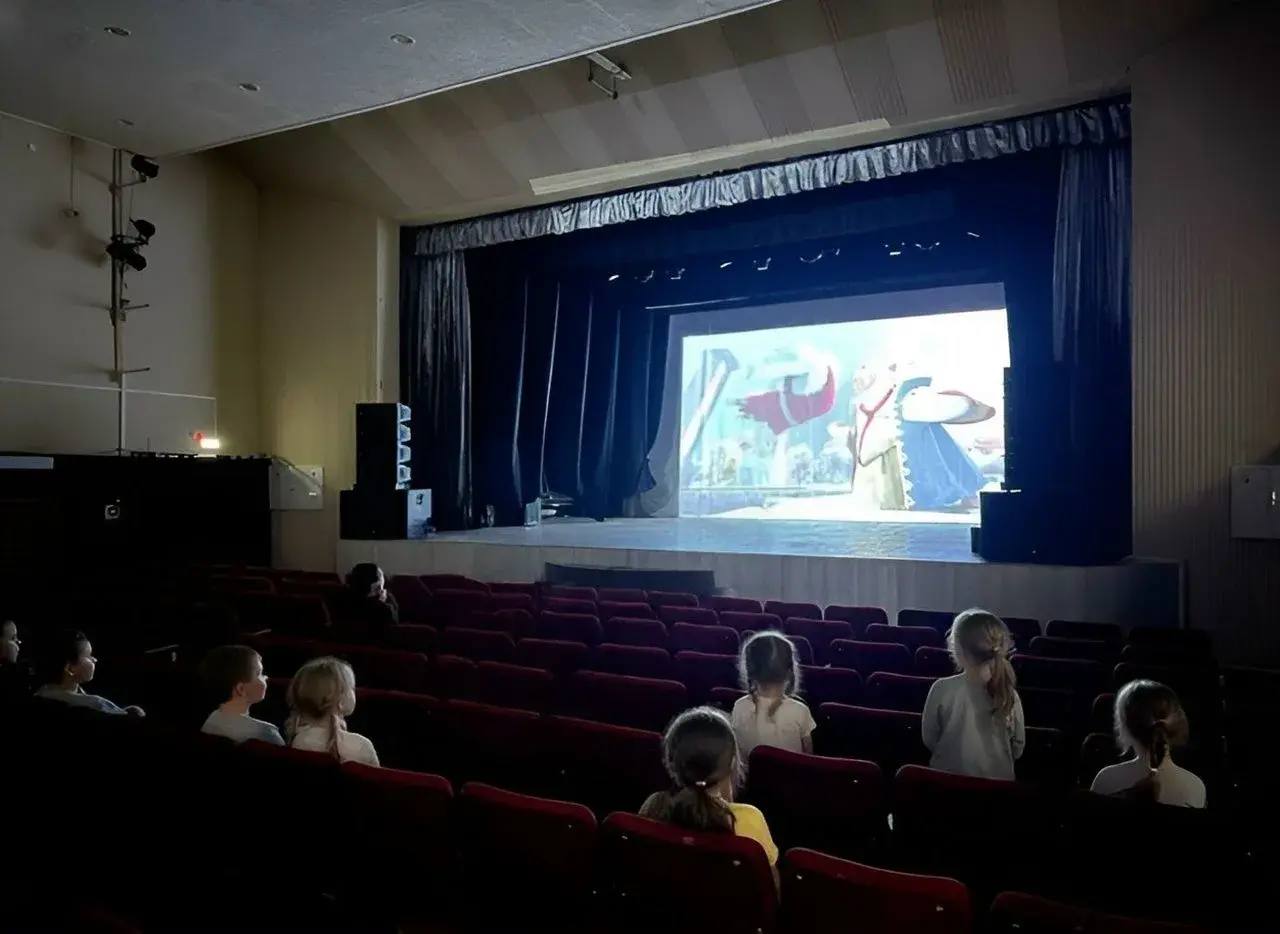 Лариса Поликанова: Дом культуры «Пионерный» в этом году ждёт модернизация Лариса Поликанова: Дом культуры «Пионерный» в этом году ждёт модернизация