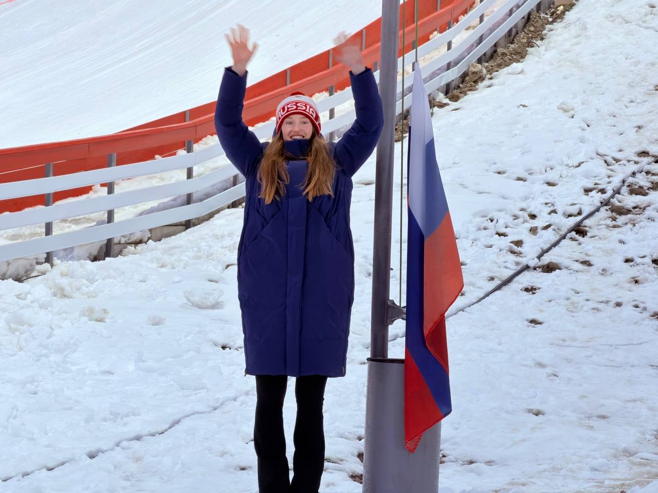 В Магадане после реконструкции открыли всесезонный трамплинный комплекс «Полёт» В Магадане после реконструкции открыли всесезонный трамплинный комплекс «Полёт»