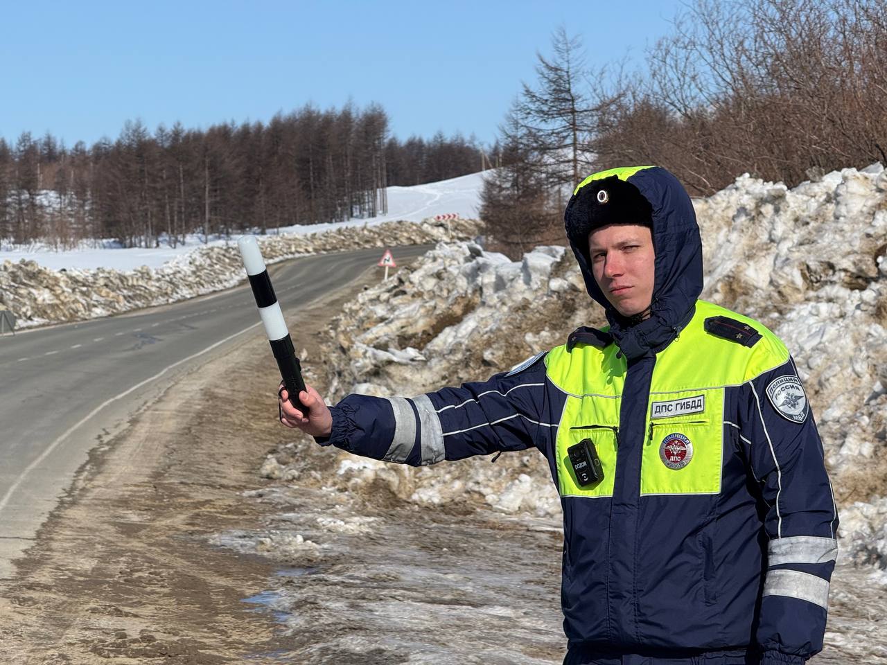 В Магадане состоялось торжественное открытие универсального лыжного стадиона имени Елены Вяльбе — выдающейся российской лыжницы, трёхкратной олимпийской чемпионки и 14-кратной чемпионки мира В Магадане состоялось торжественное открытие универсального лыжного стадиона имени Елены Вяльбе — выдающейся российской лыжницы, трёхкратной олимпийской чемпионки и 14-кратной чемпионки мира