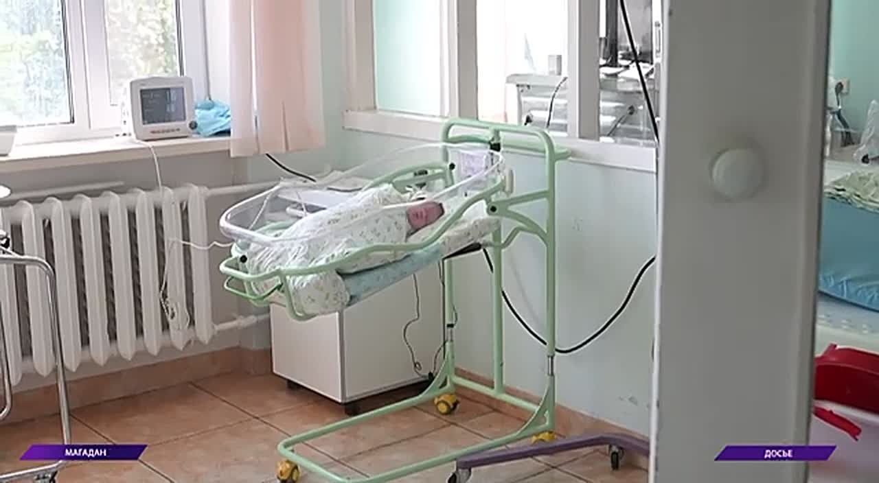 До 67 тысяч рублей планируют увеличить ежемесячные выплаты родителям-студентам на ребёнка