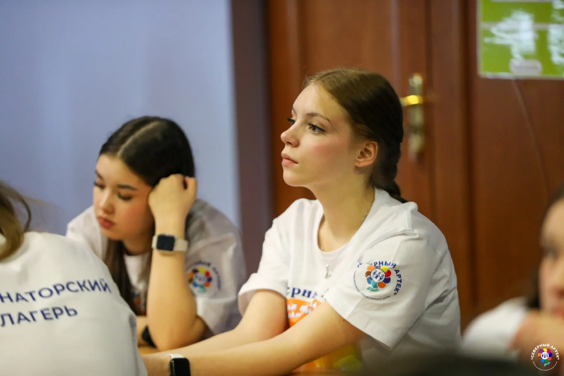 В Магадане в детском лагере «Северный Артек» полицейские стали участниками профильной смены для юных правоведов «Закон и подросток» В Магадане в детском лагере «Северный Артек» полицейские стали участниками профильной смены для юных правоведов «Закон и подросток»