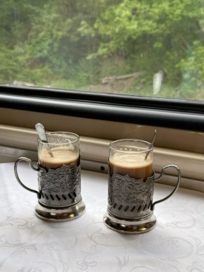 Что взять с собой в поезд: советы по идеальному дорожному меню