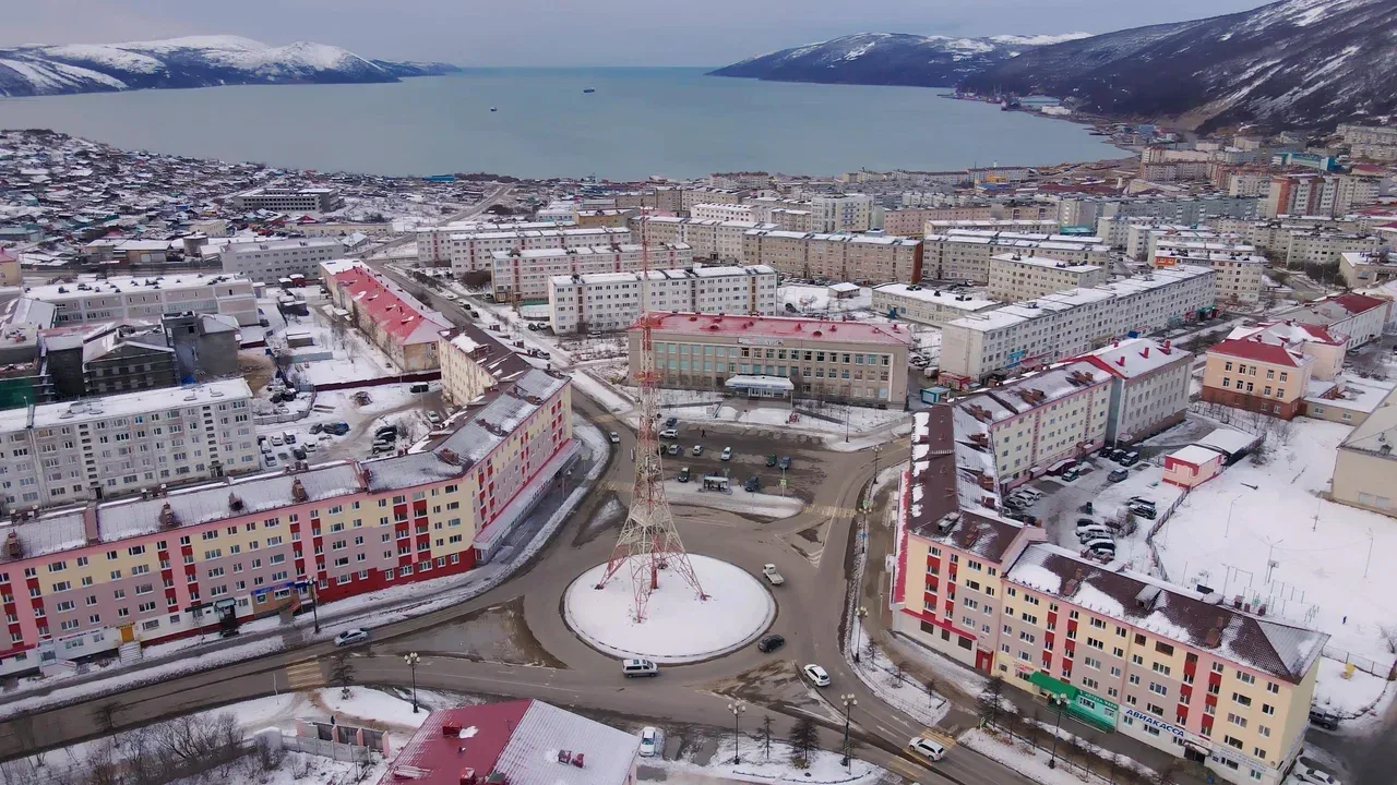 Магаданскую телевышку окружат гранитом и зеленью в 2026 году