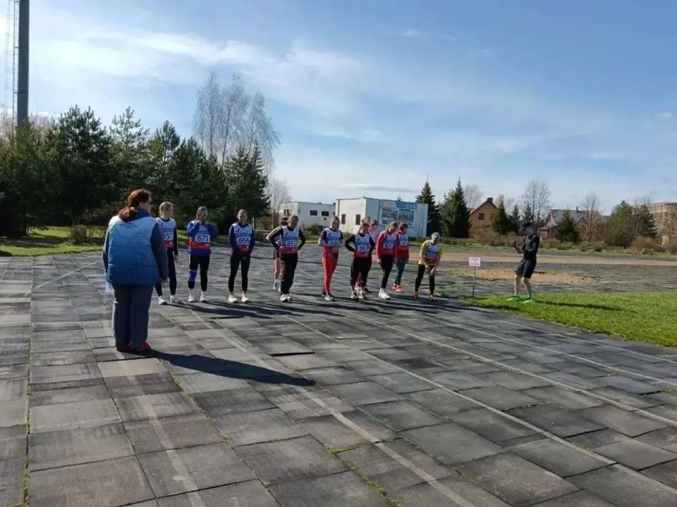 Магаданские парашютисты привезли коллекцию наград со всероссийских соревнований Магаданские парашютисты привезли коллекцию наград со всероссийских соревнований