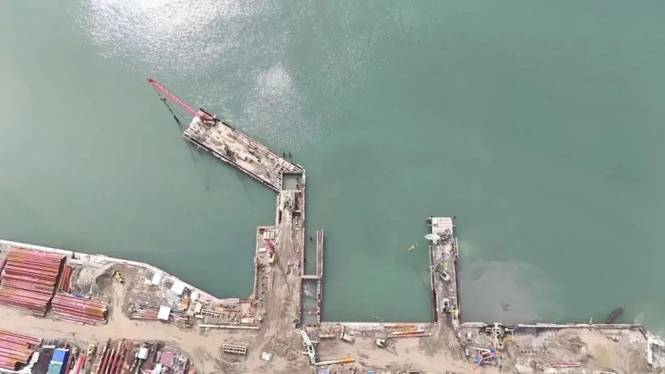 В Магадане активно идет строительство Морского туристического центра В Магадане активно идет строительство Морского туристического центра