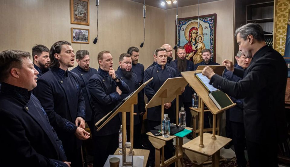 Знаменитый Хор мужского Сретенского монастыря впервые выступил в Магадане