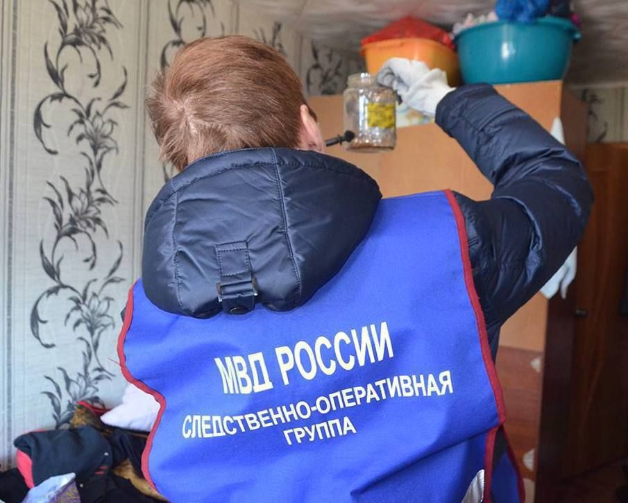 В Магадане полицейские раскрыли квартирную кражу: 52-летний злоумышленник проник в помещение через незапертую дверь