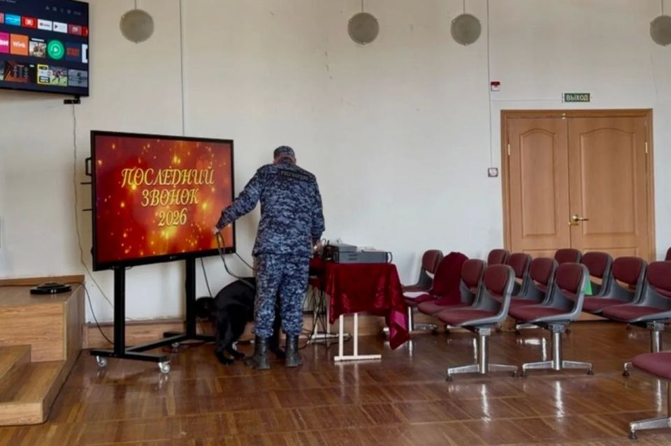 Росгвардия обеспечивает безопасность «Последних звонков» на Колыме Росгвардия обеспечивает безопасность «Последних звонков» на Колыме