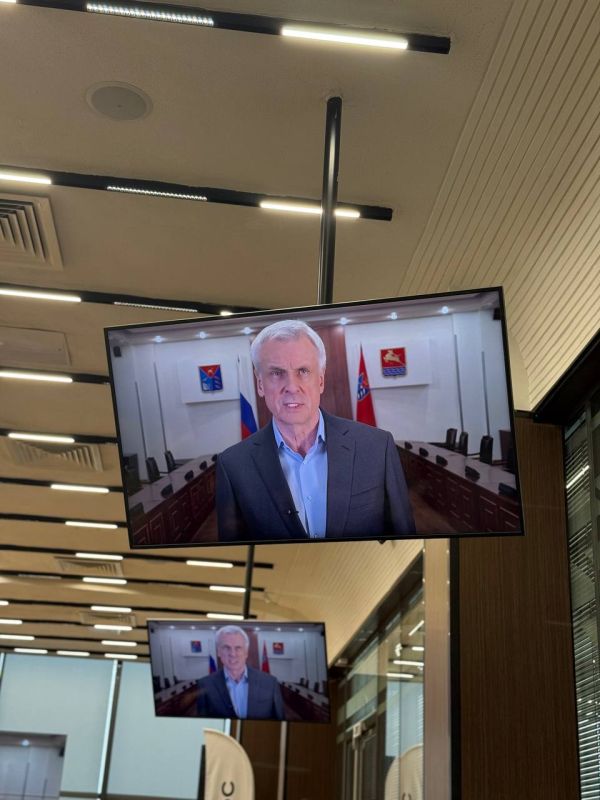В культурно-общественном центре стартовал Всероссийский медиафорум «Русский Север» (12+) В культурно-общественном центре стартовал Всероссийский медиафорум «Русский Север» (12+)