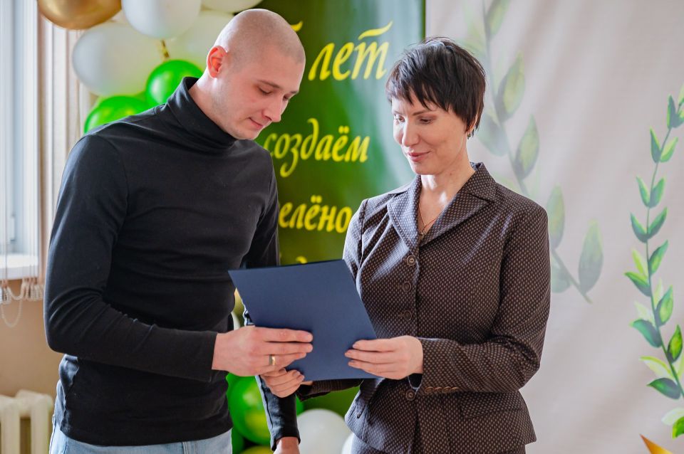 Более полувека, наполненных трудом и заботой о нашем городе: Комбинату зеленого хозяйства Магадана – 55 лет Более полувека, наполненных трудом и заботой о нашем городе: Комбинату зеленого хозяйства Магадана – 55 лет