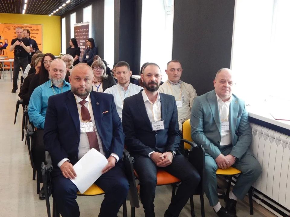 Депутат Магаданской городской Думы Павел Микряков занял третье место в региональном этапе конкурса «Лучший по профессии» в номинации «Второй старт» Депутат Магаданской городской Думы Павел Микряков занял третье место в региональном этапе конкурса «Лучший по профессии» в номинации «Второй старт»