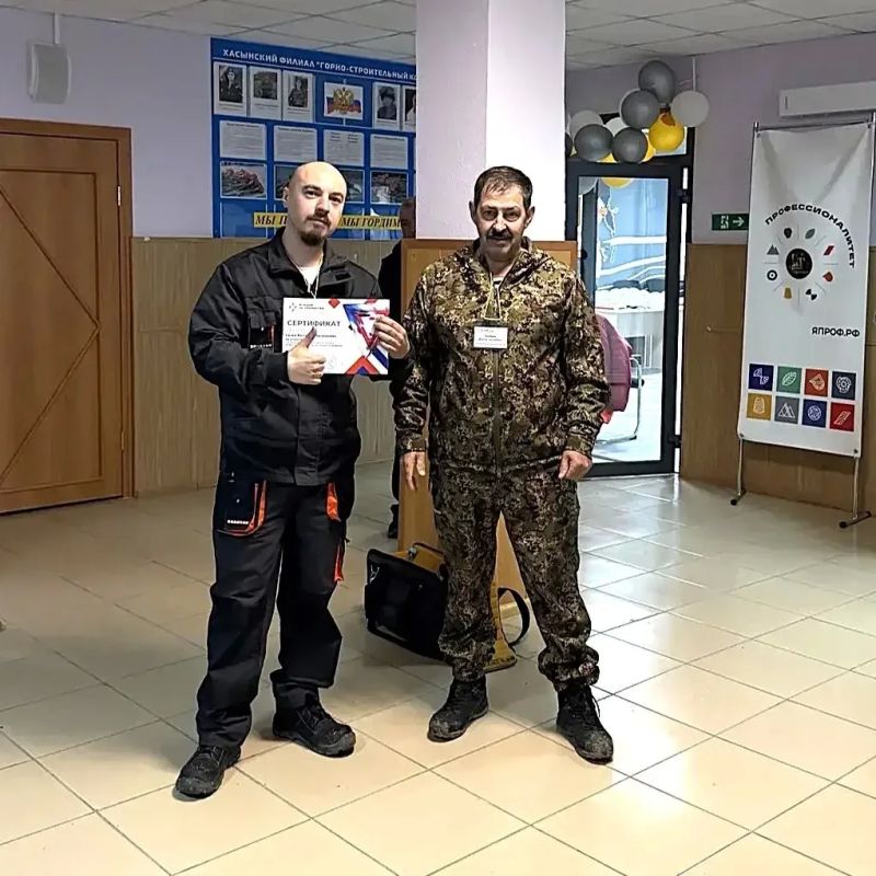 В Горном техникуме пос. Стекольный прошел завершающий региональный этап Всероссийского конкурса профессионального мастерства «Лучший по профессии» В Горном техникуме пос. Стекольный прошел завершающий региональный этап Всероссийского конкурса профессионального мастерства «Лучший по профессии»