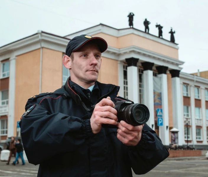 Полицейские Колымы продолжают серию ретроспективных публикаций в честь 10-летия викторины «Моя полиция - моя Россия»