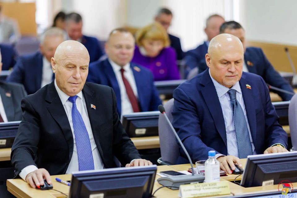 Сергей Носов: На заседании Магаданской областной Думы приняли пакет законов, связанных с налоговым регулированием Сергей Носов: На заседании Магаданской областной Думы приняли пакет законов, связанных с налоговым регулированием