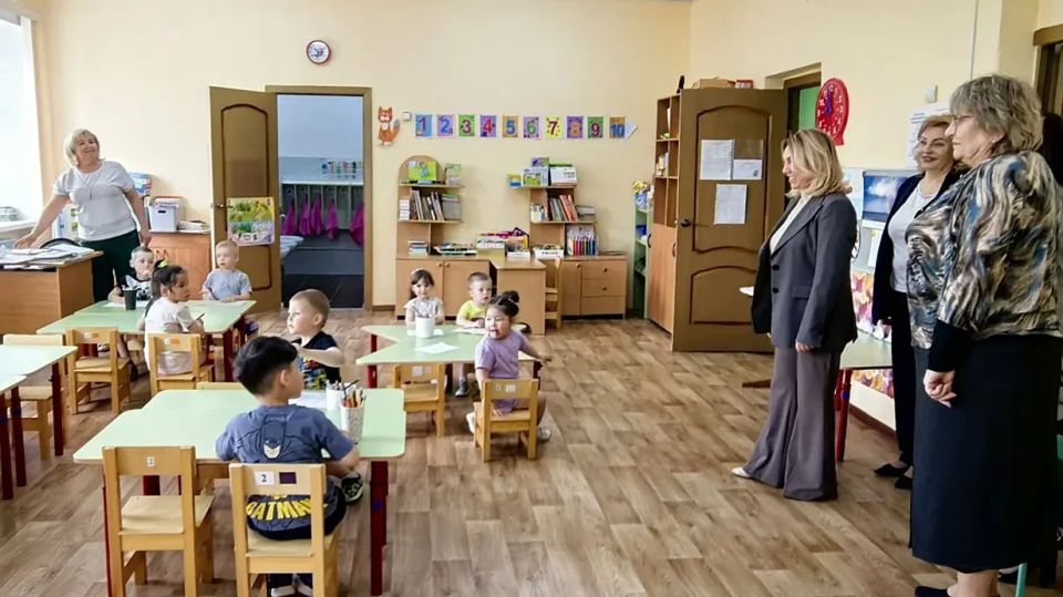 Заместитель председателя Правительства Магаданской области Татьяна Савченко оценила работу объектов социальной сферы Хасынского округа