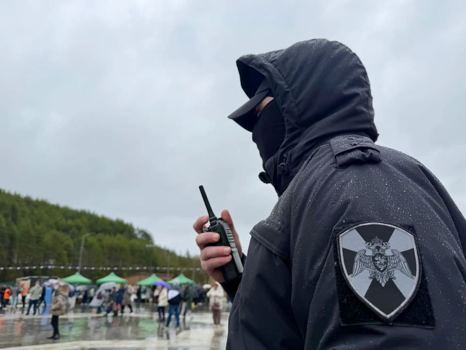 Безопасность гостей этнофестиваля обеспечили росгвардейцы на Колыме Безопасность гостей этнофестиваля обеспечили росгвардейцы на Колыме
