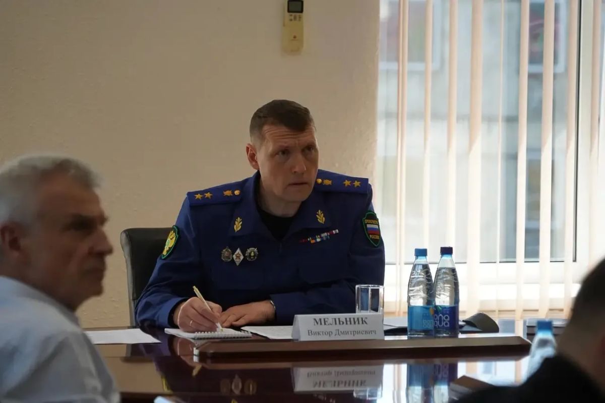 Заместитель Генерального прокурора Российской Федерации Виктор Мельник посетил Магаданскую область Заместитель Генерального прокурора Российской Федерации Виктор Мельник посетил Магаданскую область