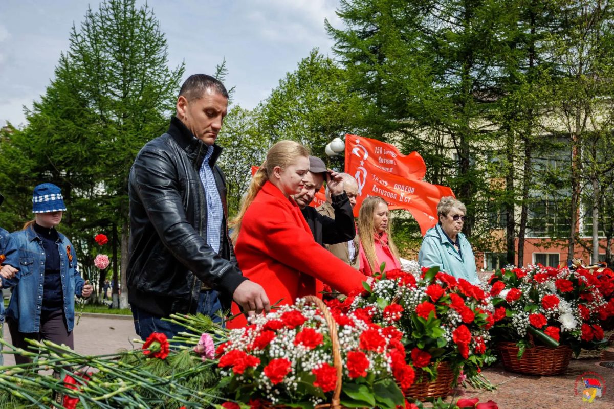 В День памяти и скорби в областном центре состоялась церемония, посвященная 85-й годовщине начала Великой Отечественной войны В День памяти и скорби в областном центре состоялась церемония, посвященная 85-й годовщине начала Великой Отечественной войны