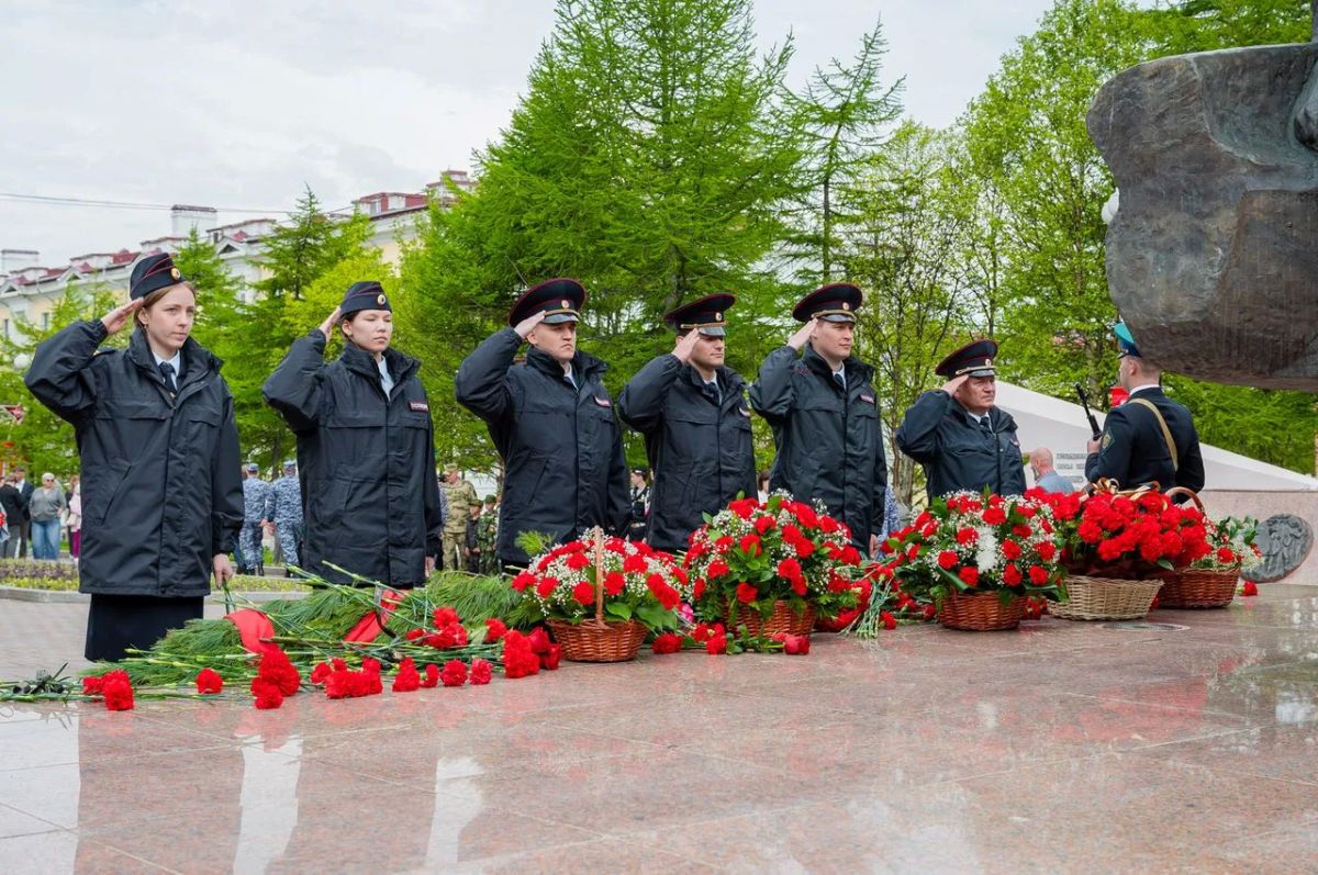 Память Героев Великой Отечественной войны почтили в Магадане Память Героев Великой Отечественной войны почтили в Магадане