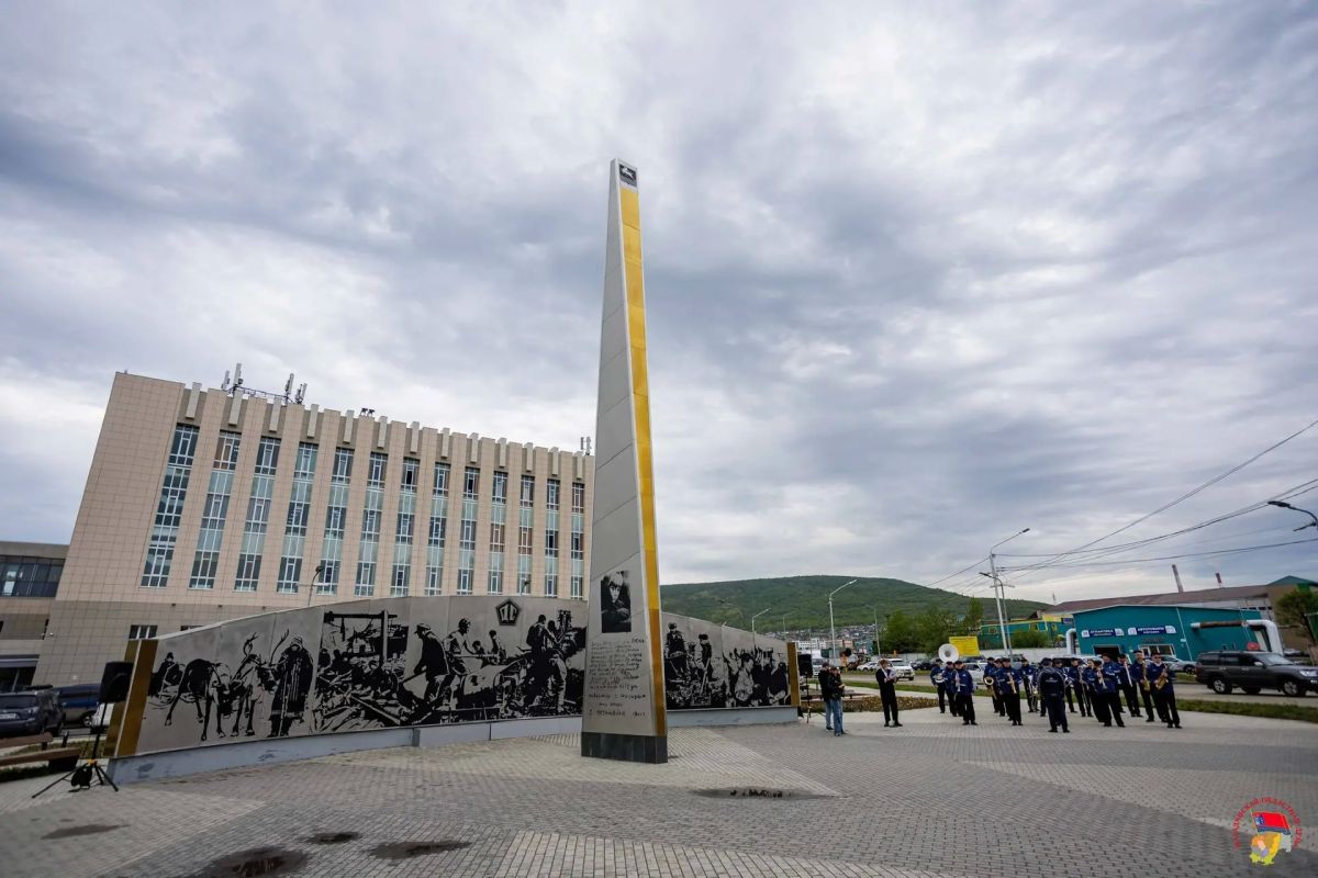 В 97-ю годовщину основания Магадана, горожане объединились, чтобы осмыслить уникальный путь, который прошла колымская столица: от первой палатки на берегу необитаемой бухты до статуса «Город трудовой доблести» В 97-ю годовщину основания Магадана, горожане объединились, чтобы осмыслить уникальный путь, который прошла колымская столица: от первой палатки на берегу необитаемой бухты до статуса «Город трудовой доблести»