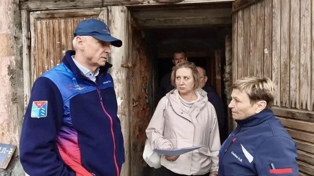 Губернатор Магаданской области Сергей Носов провел встречу с жителями поселка Оротукан