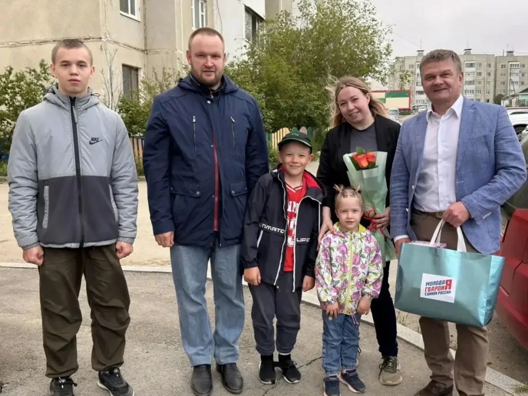 Сквозь годы вместе: на Колыме поздравляют семьи-юбиляры Сквозь годы вместе: на Колыме поздравляют семьи-юбиляры