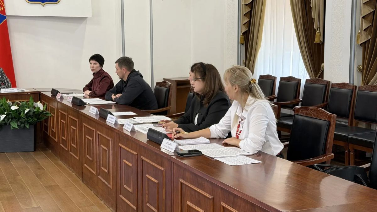 На совместном заседании в Правительстве региона обсудили с коллегами внедрение искусственного интеллекта в различных сферах деятельности На совместном заседании в Правительстве региона обсудили с коллегами внедрение искусственного интеллекта в различных сферах деятельности