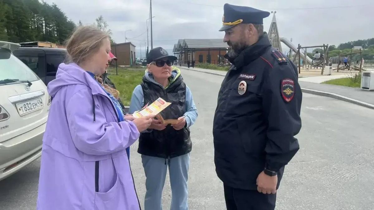 Полицейские в Магадане обеспечили правопорядок во время фестиваля «Добрый фест» Полицейские в Магадане обеспечили правопорядок во время фестиваля «Добрый фест»