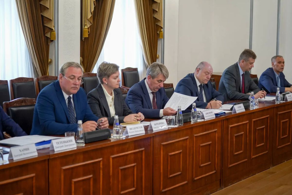 Сергей Носов: С рабочим визитом Магадан посетил помощник Президента России, председатель Морской коллегии Николай Патрушев Сергей Носов: С рабочим визитом Магадан посетил помощник Президента России, председатель Морской коллегии Николай Патрушев