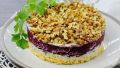 Свекольный салат с чесноком и грецкими орехами: яркие вкусовые акценты и здоровье в каждой ложке