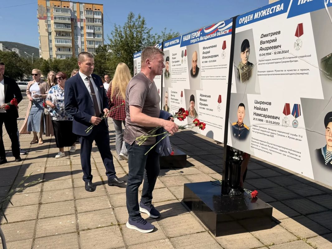 «Белые ангелы»: в Магадане почтили память детей — жертв войны в Донбассе «Белые ангелы»: в Магадане почтили память детей — жертв войны в Донбассе