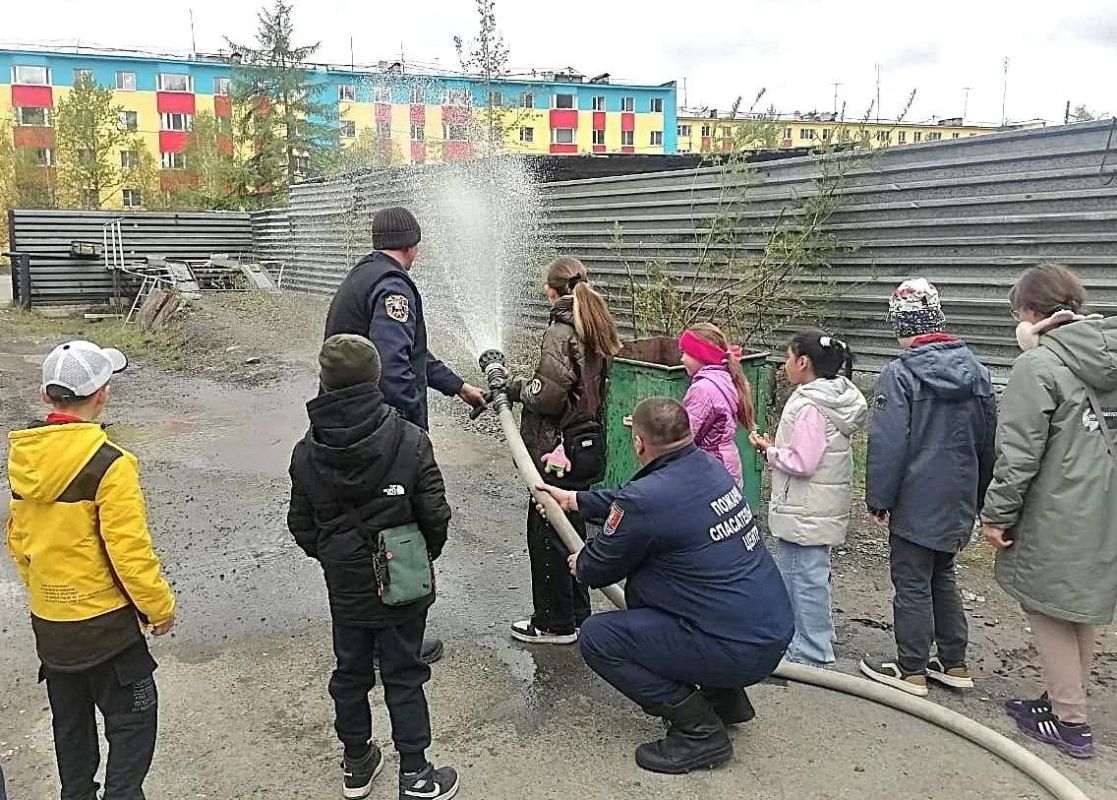 Более 300 школьников стали участниками проекта по маршрутизации молодежи на Колыме Более 300 школьников стали участниками проекта по маршрутизации молодежи на Колыме