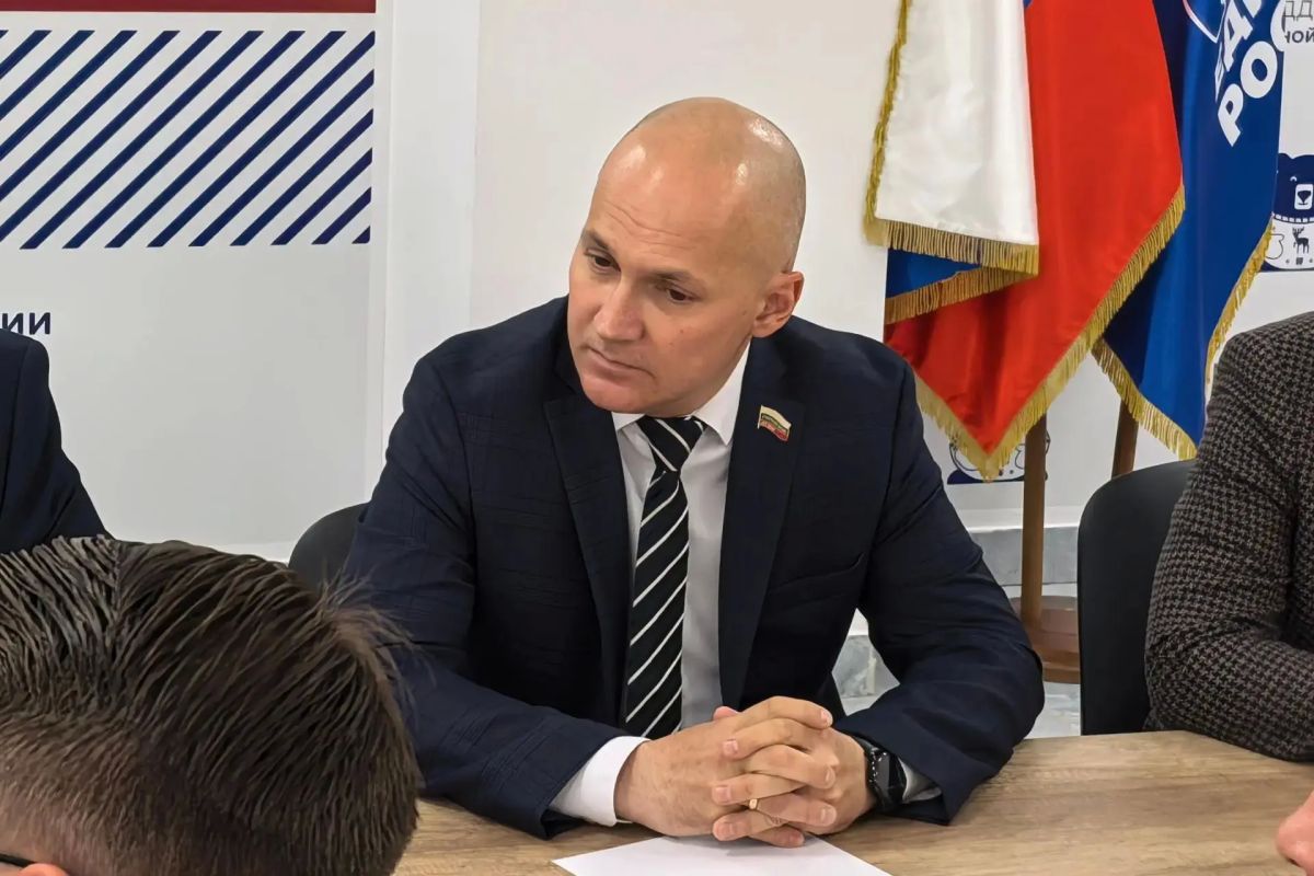 Депутаты «Единой России» обсудили отмену платы за горячее питание в школах и объявили сбор подписей в поддержку инициативы Депутаты «Единой России» обсудили отмену платы за горячее питание в школах и объявили сбор подписей в поддержку инициативы